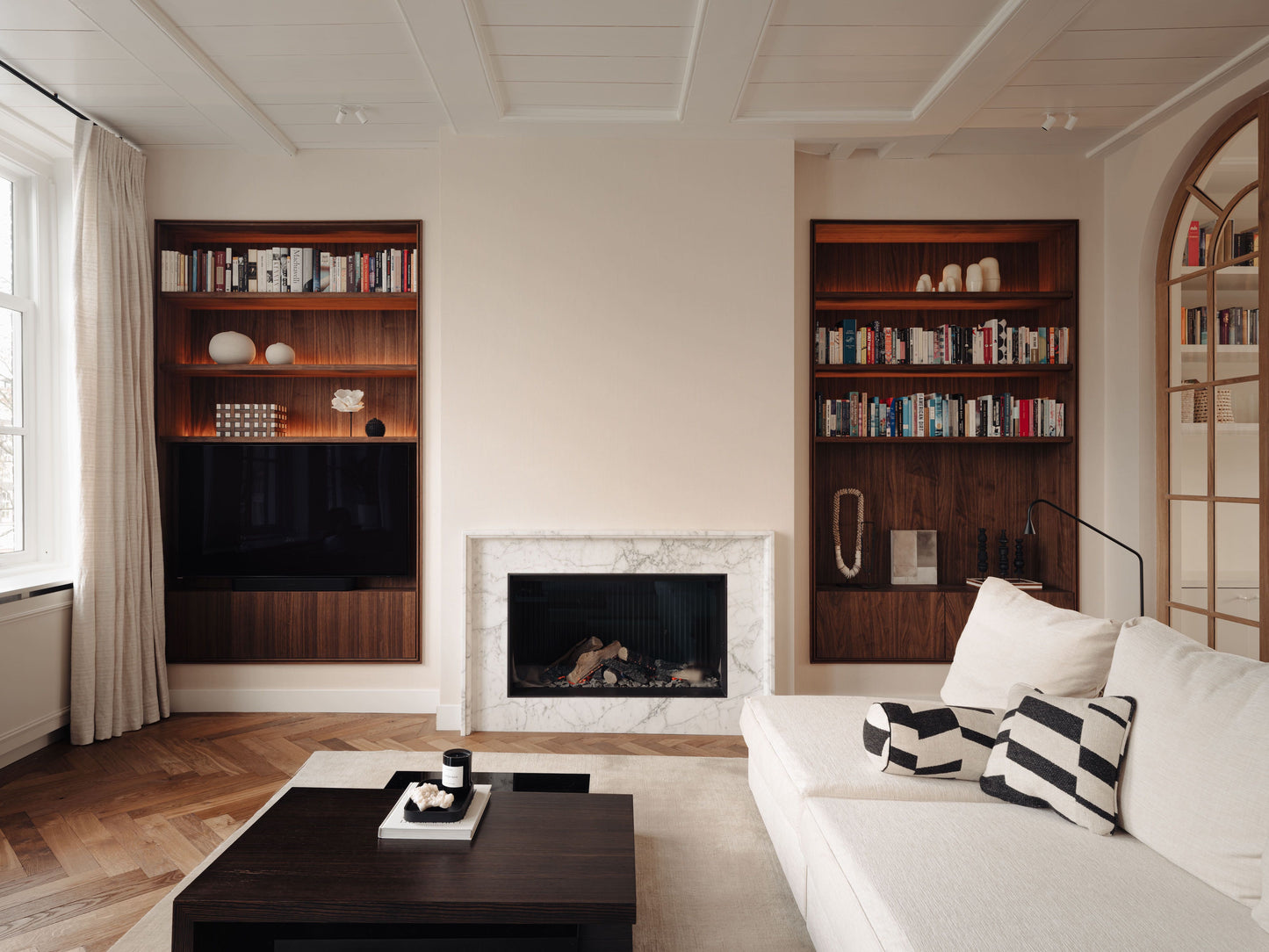 Luxe Interieurontwerp met Hoogwaardige Natuurstenen
